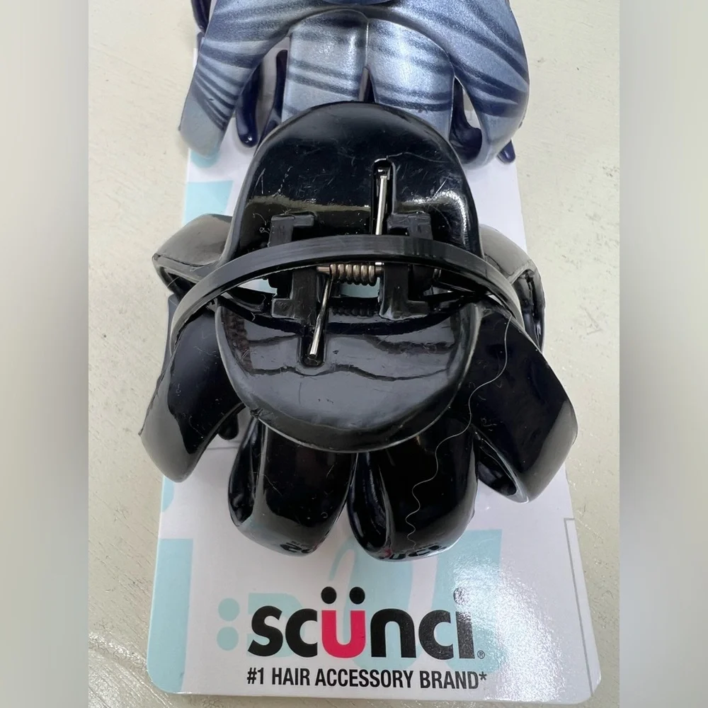 Brand New-Scunci Hair Clips - Set of 2
